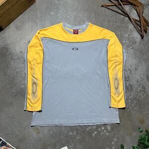 Vintage Y2K Oakley Center Logo Long Sleeve Tee Mens 2XL Grey Sleeve Hits Shirt